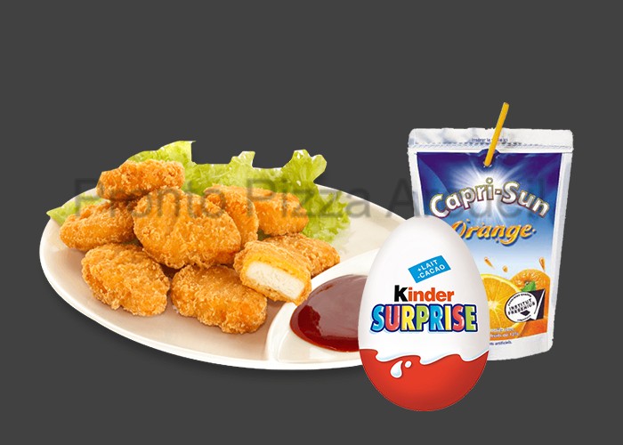 4 Nuggets<br>
+ Kinder surprise<br>
+ Capri-Sun.